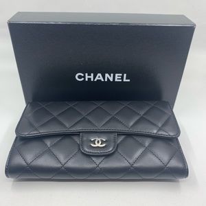 Chanel Classic Flap Wallet Black Leather NWT